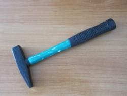 Thai Vocabulary - Hammer